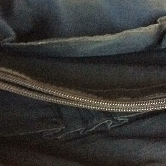 FINAL SALE PRICE Black Nylon Tote/Purse w/Zippers & Pockets - Picture 3 of 3